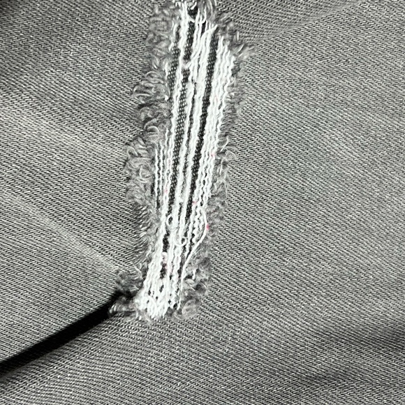 Miss Me jeans size 27 mid rise skinny jeans - Picture 4 of 7